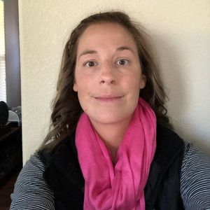 Meet your Posher, Julie